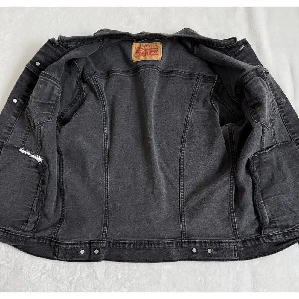 Levi's Black Denim Trucker Jacket - Picture 2 of 12